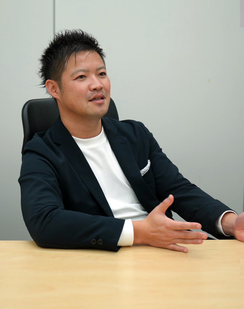 鶴巻翔平